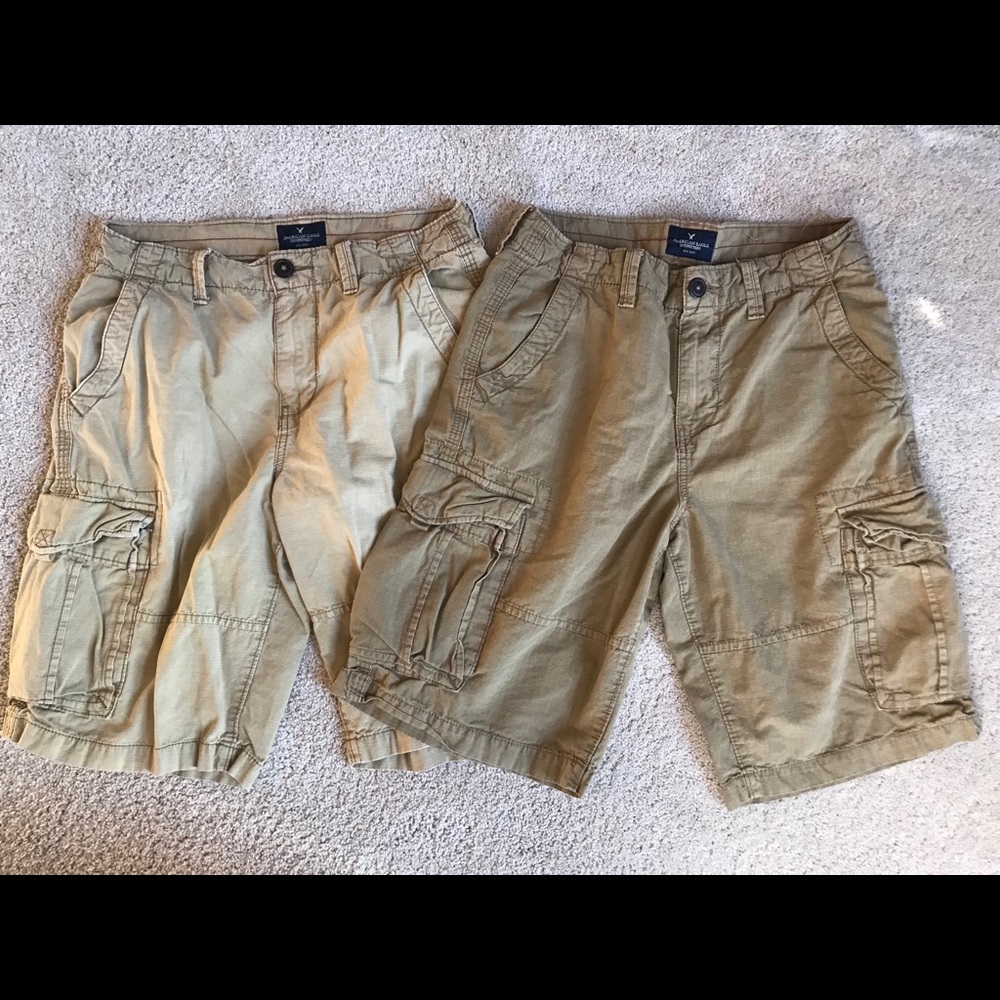 American Eagle Cargo Shorts Size 30